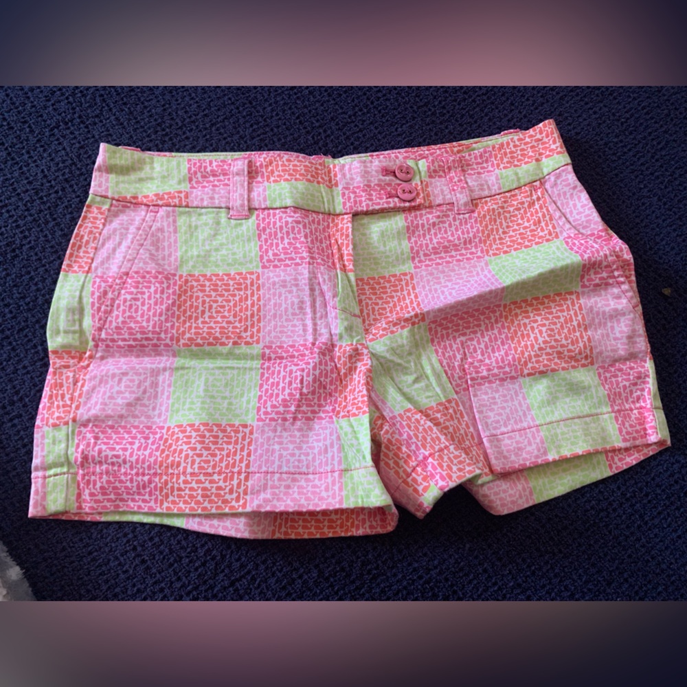Colorful Women's Shorts vineyard vines never worn
